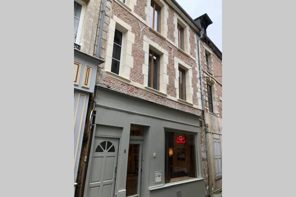 Laon : « Suite Privee Au Pied De La Cathedrale » Buitenkant foto